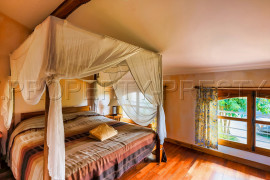 Vente
AUDE DOMAINE EVENEMENTIEL MARIAGES LAC 6,5 HA