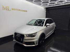 
                                                                                        Voiture
                                                                                         Audi A1 1.4 TFSI S line Sportback S Tronic Euro 5 (s/s) 5dr