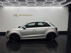 
                                                                                        Voiture
                                                                                         Audi A1 1.4 TFSI S line Sportback S Tronic Euro 5 (s/s) 5dr