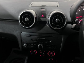 Voiture
Audi A1 1.4 TFSI Sport Hatchback 3dr Petrol Manual Euro 5 (s/s) (122 ps)