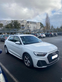 
                                                                                        Voiture
                                                                                         Audi A1 Sportback 30 TFSI S line