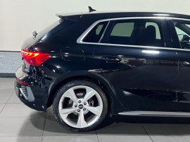 Voiture
                                                                                Audi A3 1.5 TFSI 35 S line Sportback 5dr Petrol Manual Euro 6 (s/s) (150 ps)
