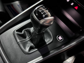 Voiture
                                                                                Audi A3 1.5 TFSI 35 S line Sportback 5dr Petrol Manual Euro 6 (s/s) (150 ps)