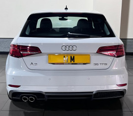 Voiture
                                                                                Audi A3 1.5 TFSI CoD 35 S line Sportback 5dr Petrol Manual Euro 6 (s/s) (150 ps)