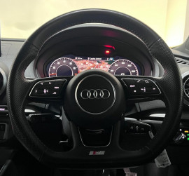 Voiture
                                                                                Audi A3 1.5 TFSI CoD 35 S line Sportback 5dr Petrol Manual Euro 6 (s/s) (150 ps)