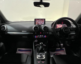 Voiture
                                                                                Audi A3 1.5 TFSI CoD 35 S line Sportback 5dr Petrol Manual Euro 6 (s/s) (150 ps)