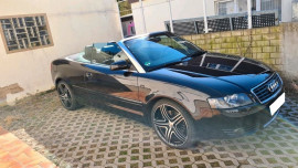 
                                                                                        Voiture
                                                                                         Audi A4 Cabriolet