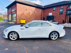 
                                                                                        Voiture
                                                                                         Audi A5 2.0 TDI S line Coupe 2dr Diesel S Tronic Euro 6 (s/s) (190 ps)