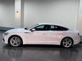 Voiture
                                                                                Audi A5 2.0 TDI ultra S line Sportback 5dr Diesel S Tronic Euro 6 (s/s) (190 ps)