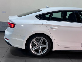 Voiture
                                                                                Audi A5 2.0 TDI ultra S line Sportback 5dr Diesel S Tronic Euro 6 (s/s) (190 ps)