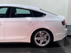 Voiture
                                                                                Audi A5 2.0 TDI ultra S line Sportback 5dr Diesel S Tronic Euro 6 (s/s) (190 ps)