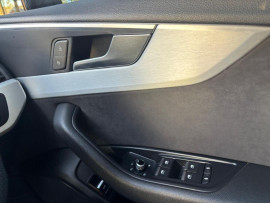 
                                                                                        Voiture
                                                                                         Audi A5 2.0 TDI ultra S line Sportback 5dr Diesel S Tronic Euro 6 (s/s) (190 ps)