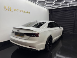 
                                                                                        Voiture
                                                                                         Audi A5 2.0 TFSI S line S Tronic Euro 6 (s/s) 2dr