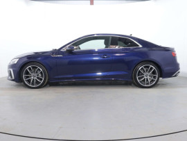 
                                                                                        Voiture
                                                                                         Audi A5