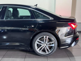 Voiture
                                                                                Audi A6 SALOON 2.0 TDI 40 S line Saloon 4dr Diesel S Tronic Euro 6 (s/s) (204 ps)