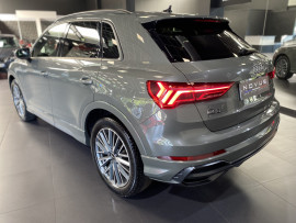 Voiture
Audi Audi Q3 SLINE BUSINESS ÉDITION