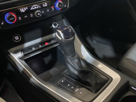 Voiture
Audi Audi Q3 SLINE BUSINESS ÉDITION