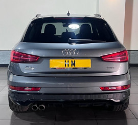 Voiture
                                                                                Audi Q3 1.4 TFSI CoD Black Edition SUV 5dr Petrol S Tronic Euro 6 (s/s) (150 ps)