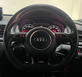 Voiture
                                                                                Audi Q3 1.4 TFSI CoD Black Edition SUV 5dr Petrol S Tronic Euro 6 (s/s) (150 ps)