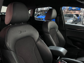 Voiture
                                                                                Audi Q3 1.4 TFSI CoD Black Edition SUV 5dr Petrol S Tronic Euro 6 (s/s) (150 ps)