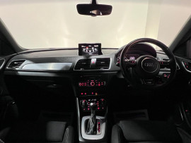 Voiture
                                                                                Audi Q3 1.4 TFSI CoD S line Edition SUV 5dr Petrol S Tronic Euro 6 (s/s) (150 ps)