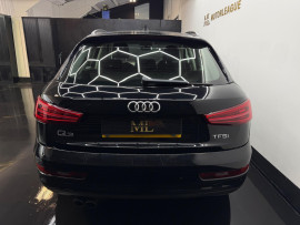 
                                                                                        Voiture
                                                                                         Audi Q3 2.0 TDI S line Edition S Tronic quattro Euro 6 (s/s) 5dr