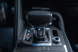 
                                                                                        Voiture
                                                                                         Audi R8 (II.II) V10 Performance