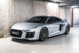 
                                                                                        Voiture
                                                                                         Audi R8 V10 Plus 5.2 FSI 550 Quattro S tronic 7
