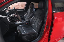 
                                                                                        Voiture
                                                                                         Audi RS3 (II.II) Sportback