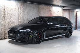 
                                                                                        Voiture
                                                                                         Audi RS4 B9.2 Avant 25 Years Anniversary