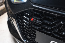 
                                                                                        Voiture
                                                                                         Audi RS4 B9.2 Avant 25 Years Anniversary