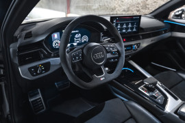 
                                                                                        Voiture
                                                                                         Audi RS4 B9.2 Avant 25 Years Anniversary
