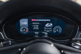 
                                                                                        Voiture
                                                                                         Audi RS4 B9.2 Avant 25 Years Anniversary