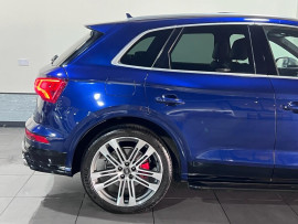 
                                                                                        Voiture
                                                                                         Audi SQ5 3.0 TFSI V6 SUV 5dr Petrol Tiptronic quattro Euro 6 (s/s) (354 ps)