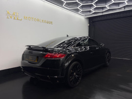 
                                                                                        Voiture
                                                                                         Audi TT 2.0 TFSI S line S Tronic quattro Euro 6 (s/s) 3dr