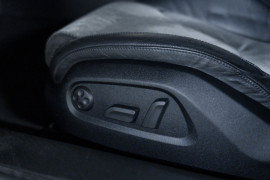 
                                                                                        Voiture
                                                                                         Audi TT S-Line V6