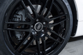 
                                                                                        Voiture
                                                                                         Audi TT S-Line V6