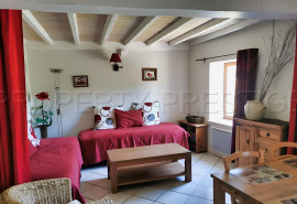 Vente
AUVERGNE ANCIEN MOULIN GITES ET CHAMBRES D’HOTES
