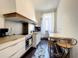 Vente
AVIGNON INTRA MUROS - QUARTIER RASPAIL - APPARTEMENT 3 PIECES 91m²