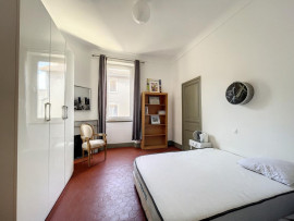Vente
AVIGNON INTRA MUROS - QUARTIER RASPAIL - APPARTEMENT 3 PIECES 91m²
