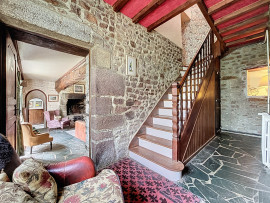 
                                                                                        Vente
                                                                                         Axe GRANVILLE-COUTANCES - Maison anglo-normande avec chambre