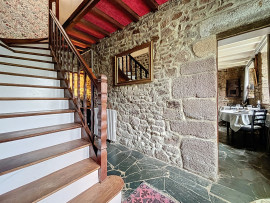
                                                                                        Vente
                                                                                         Axe GRANVILLE-COUTANCES - Maison anglo-normande avec chambre