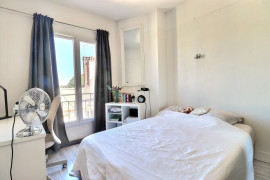 
                                                                                        Vente
                                                                                         Bagneux 2 pièces - proche rer b - loué