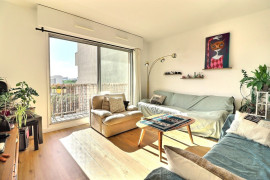 
                                                                                        Vente
                                                                                         Bagneux  -  3 pièces proche métro - balcon