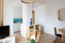 
                                                                                        Location
                                                                                         Balcon du Prado