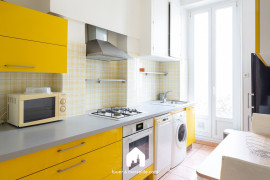 
                                                                                        Location
                                                                                         Balcon Escat