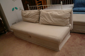 
                                                                                        Meuble
                                                                                         Banquette lit avec coffre