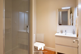 
                                                                                        Location
                                                                                         Bastide Préfecture