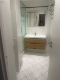 
                                                                                        Location
                                                                                         Beau 2/3 pièces 53m²