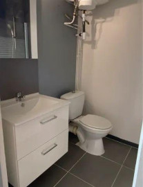 
                                                                                        Location
                                                                                         Beau 2 Pièces 33 m² à Reims